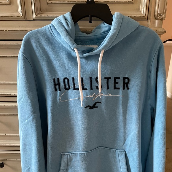 Hollister Hoodie - Picture 1 of 3